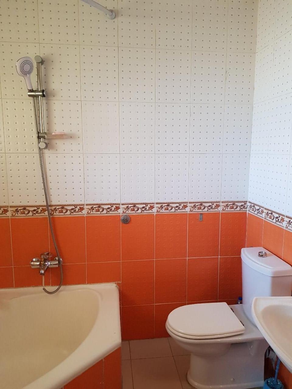 3br Cosy Near 5a, New Families Only Apartment *