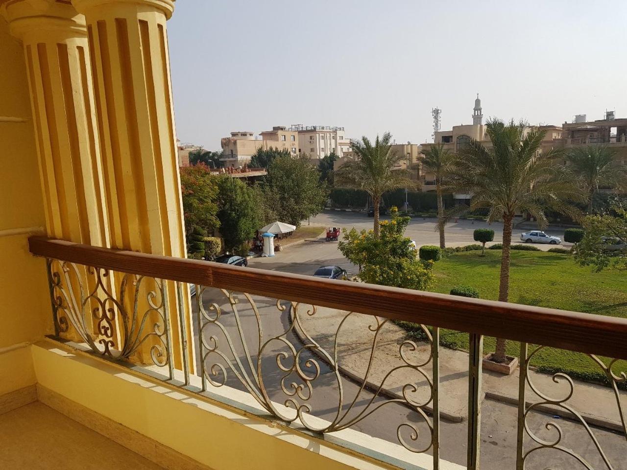 Apartment 3br Cosy Near 5a, New Families Only